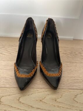Saks Fifth Avenue Black Patent Pointed Pumps with Brown Trim